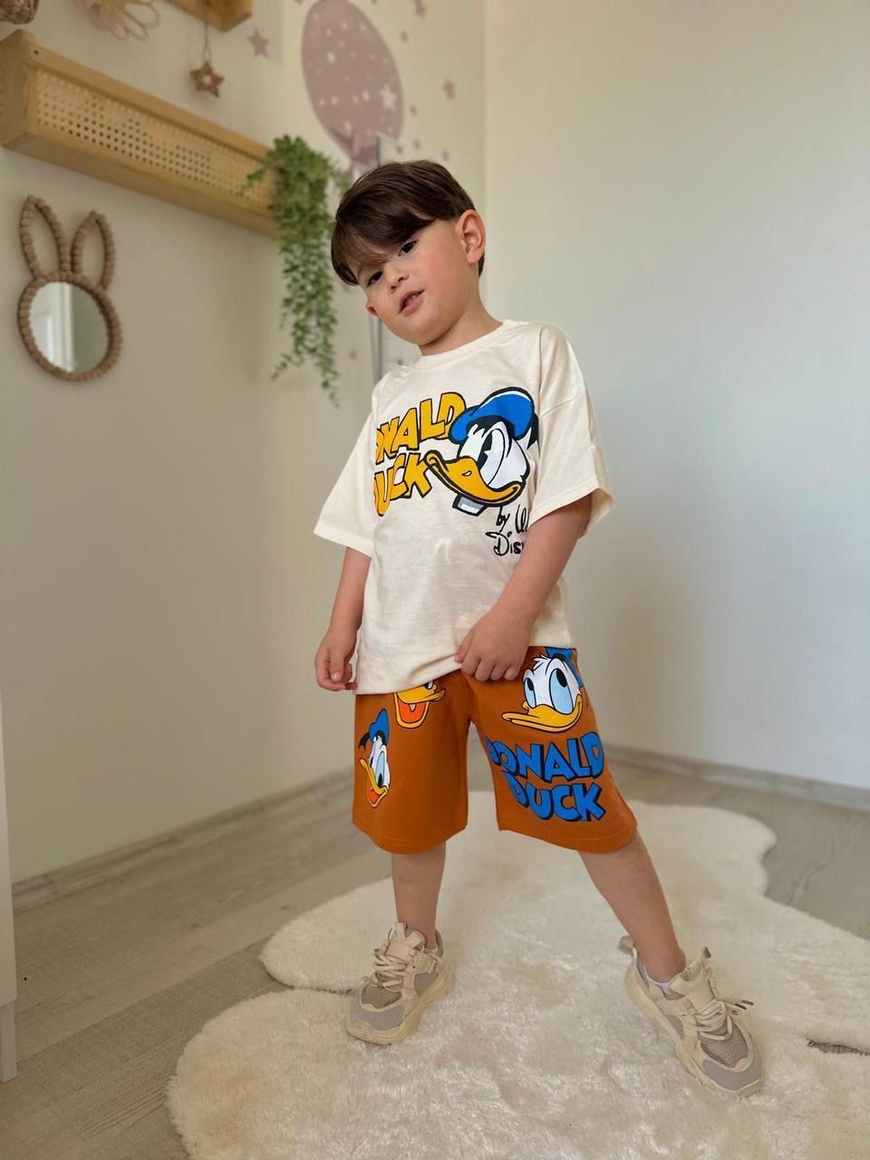Donald Duck Şortlu Takım