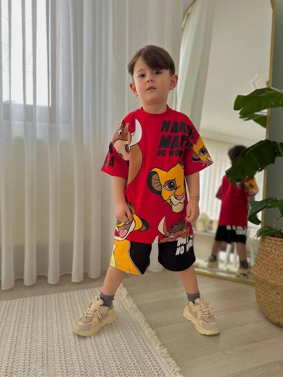 Lion King şortlu