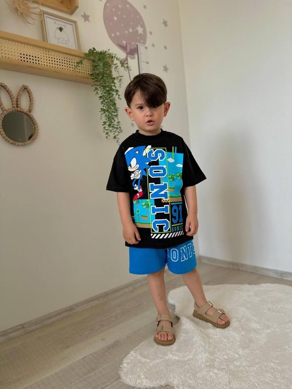 Sonic şortlu