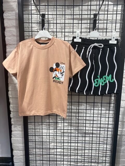 Mickey şortlu takım