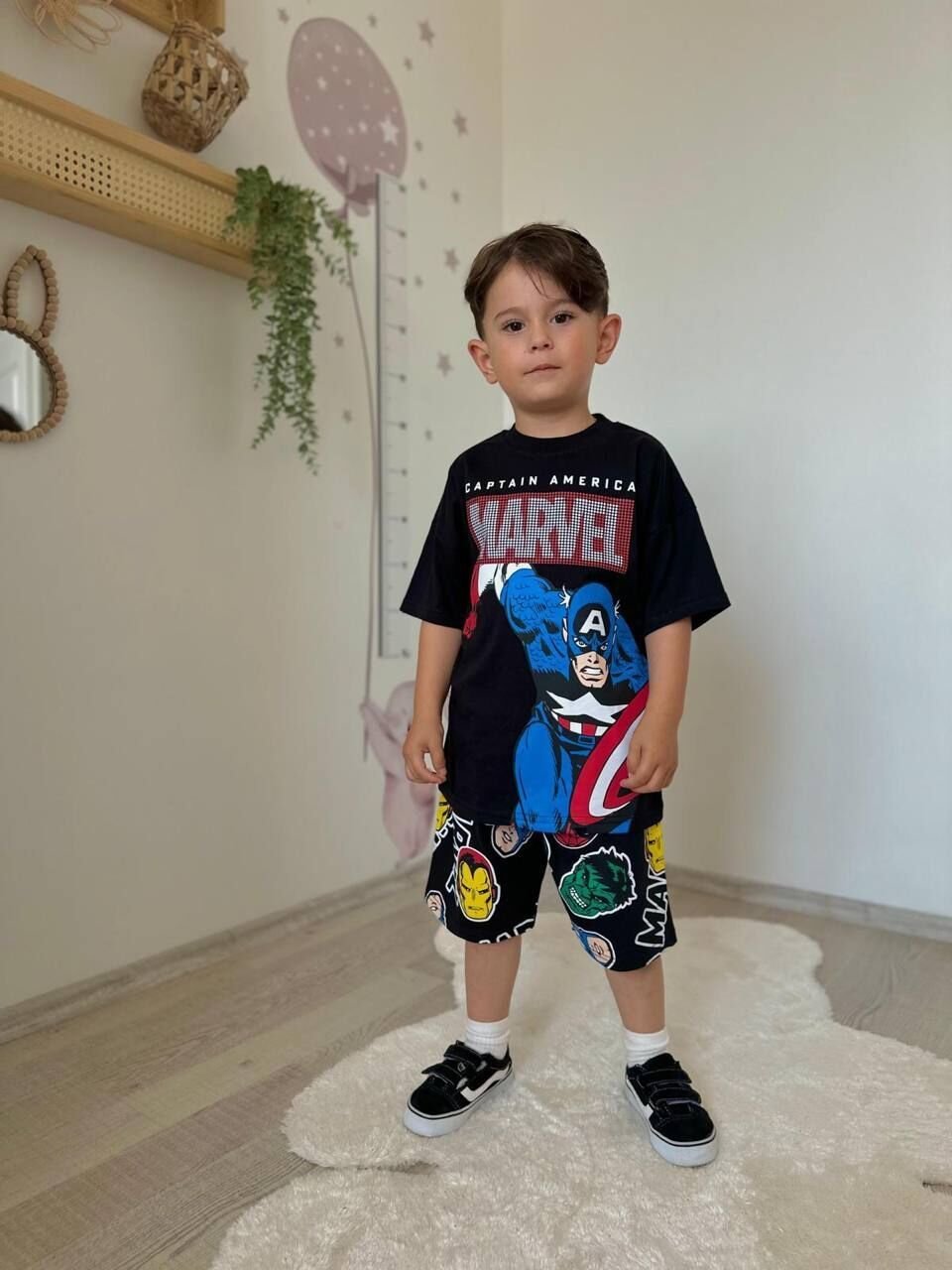 Marvel şortlu takım