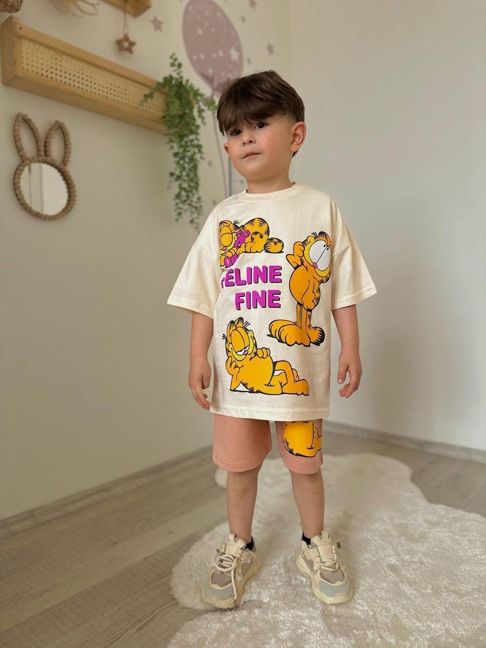 Garfiled Şortlu takım