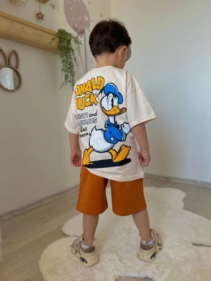 Donald Duck Şortlu Takım