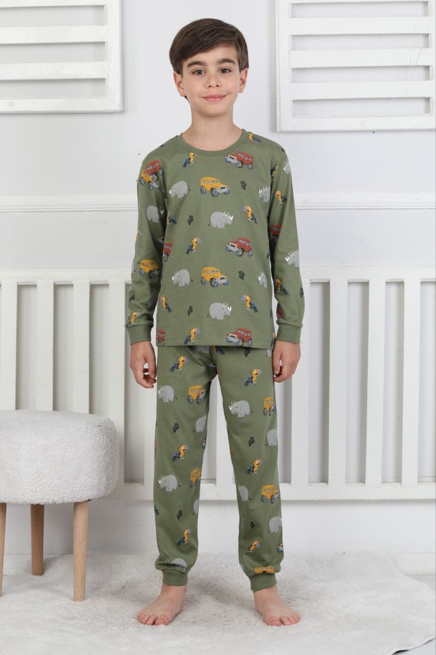 Araba Desenli Pijama Takımı