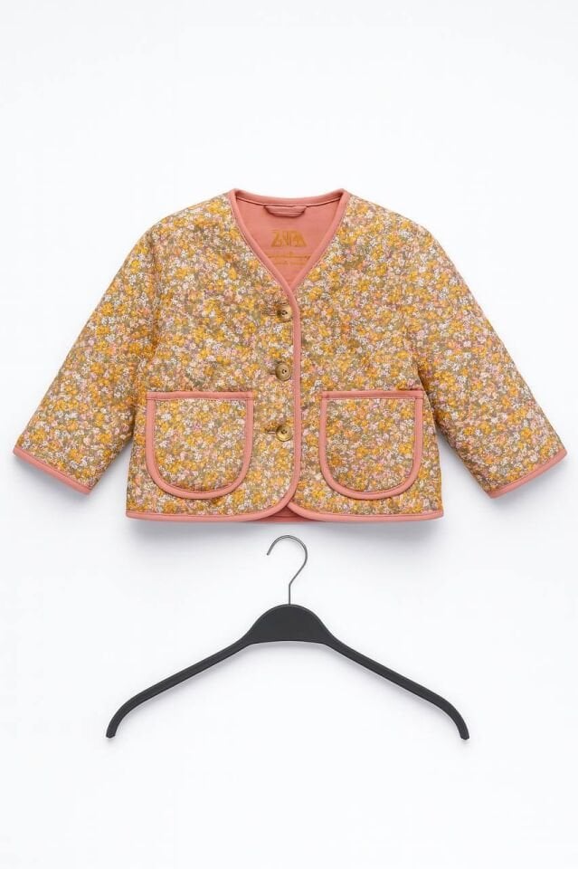 Çiçekli Kaputone Mont