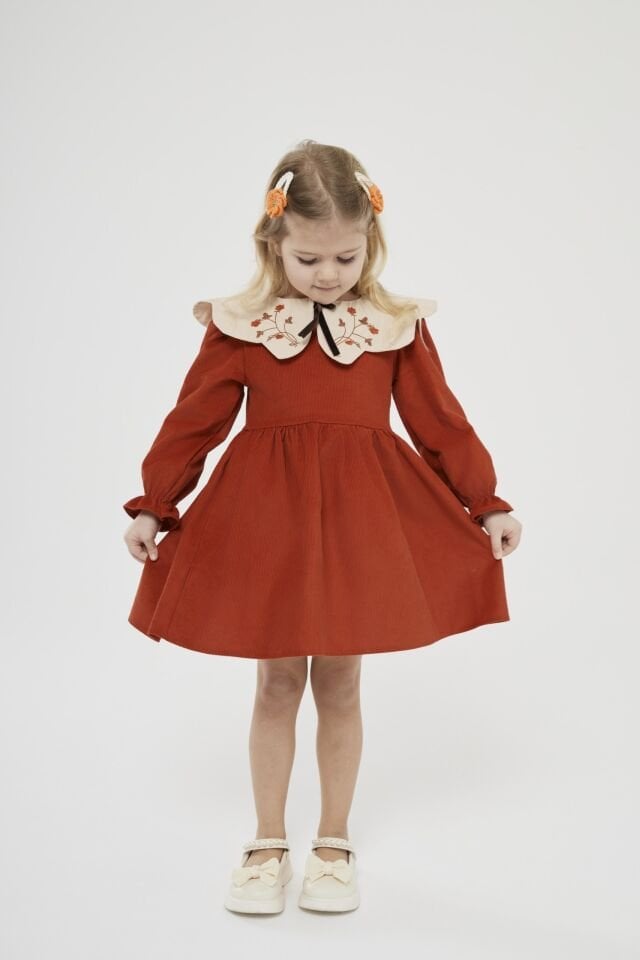 Bebe Yaka Kadife Elbise