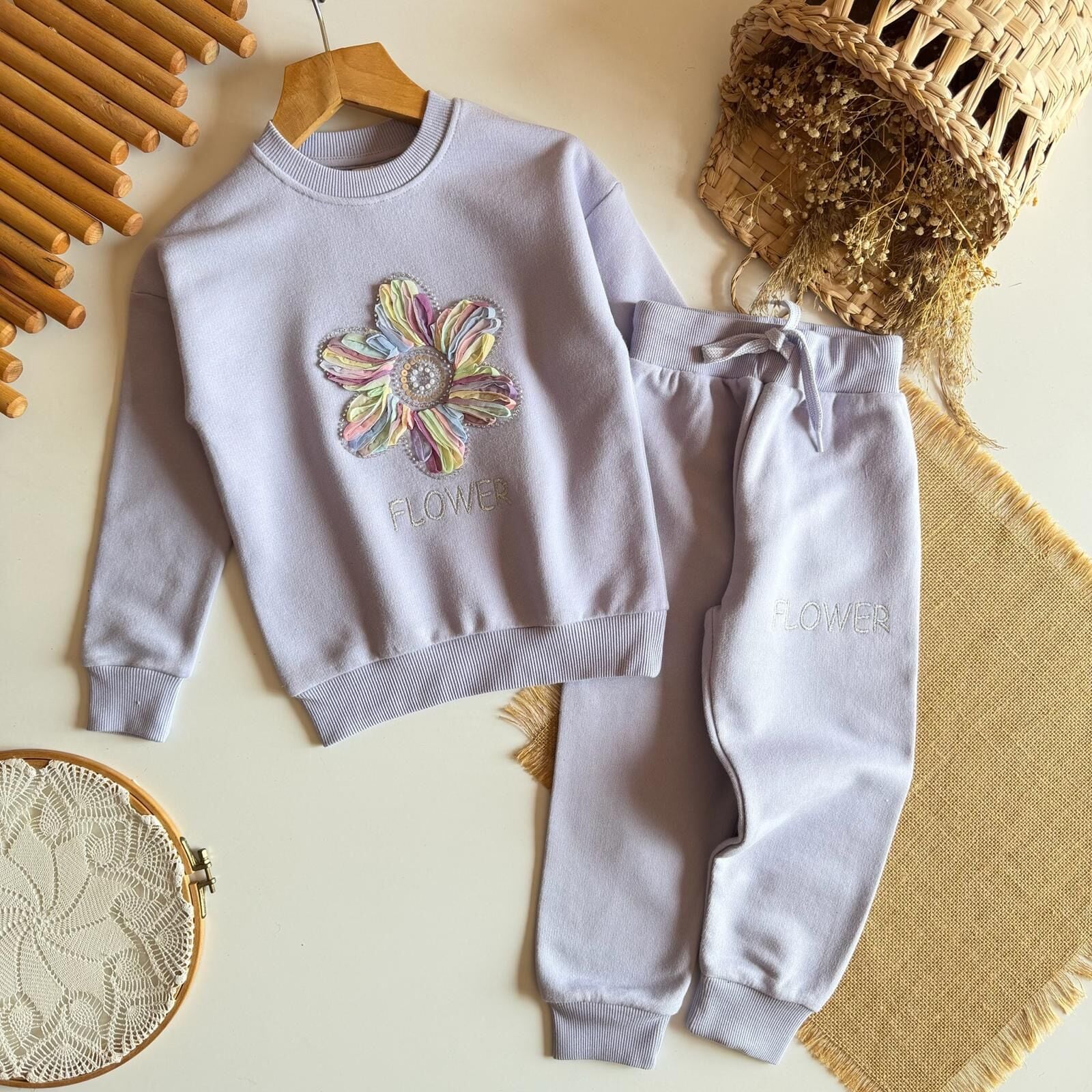 3 İplik Lila Flowers Takım