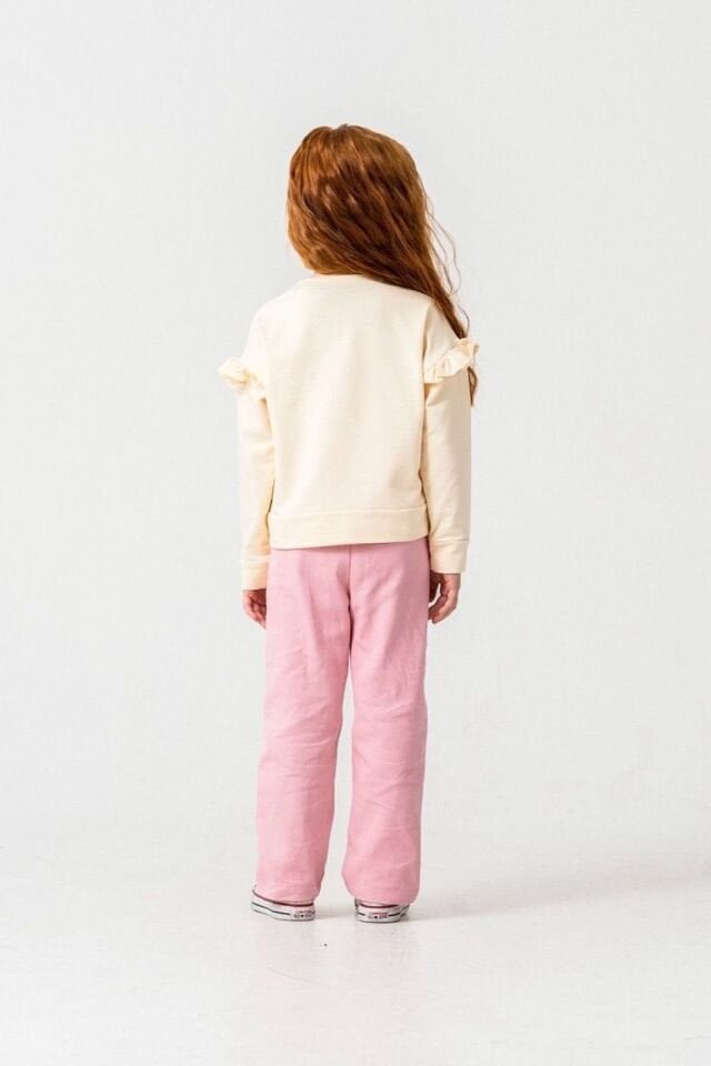 Çiçek desenli takım