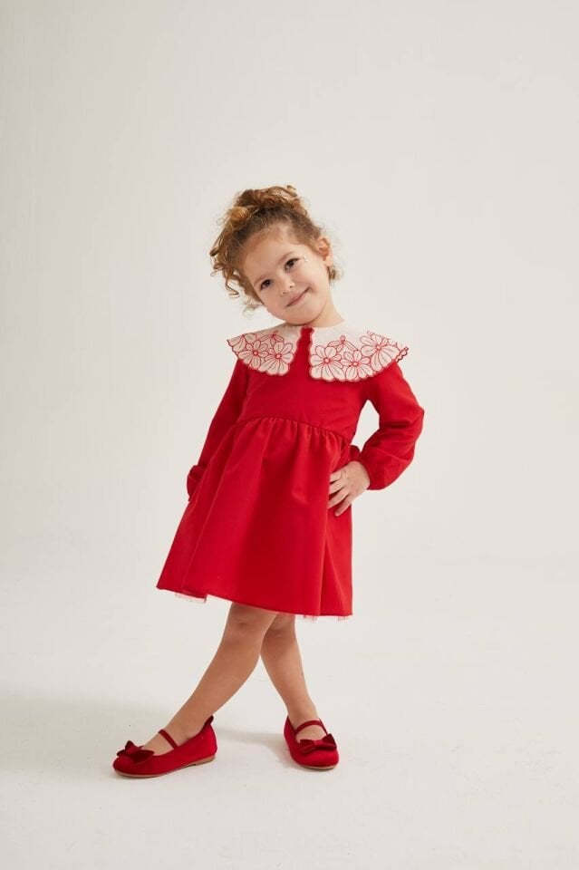 Bebe Yaka Kırmızı Elbise