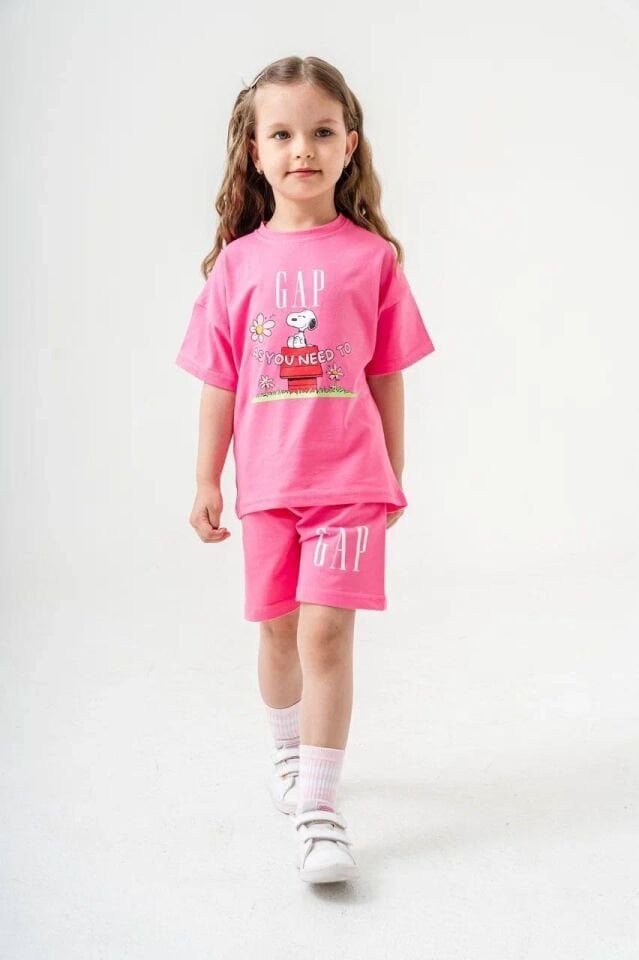 Gap pembe şortlu takım