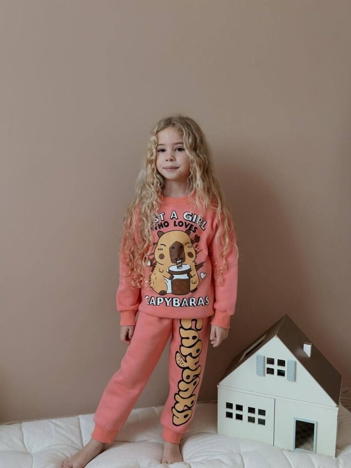 3 ip Şardonlu Capybara Takım