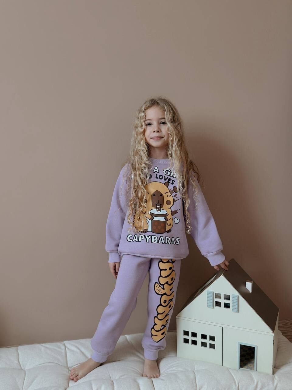 3 ip Şardonlu Capybara Takım