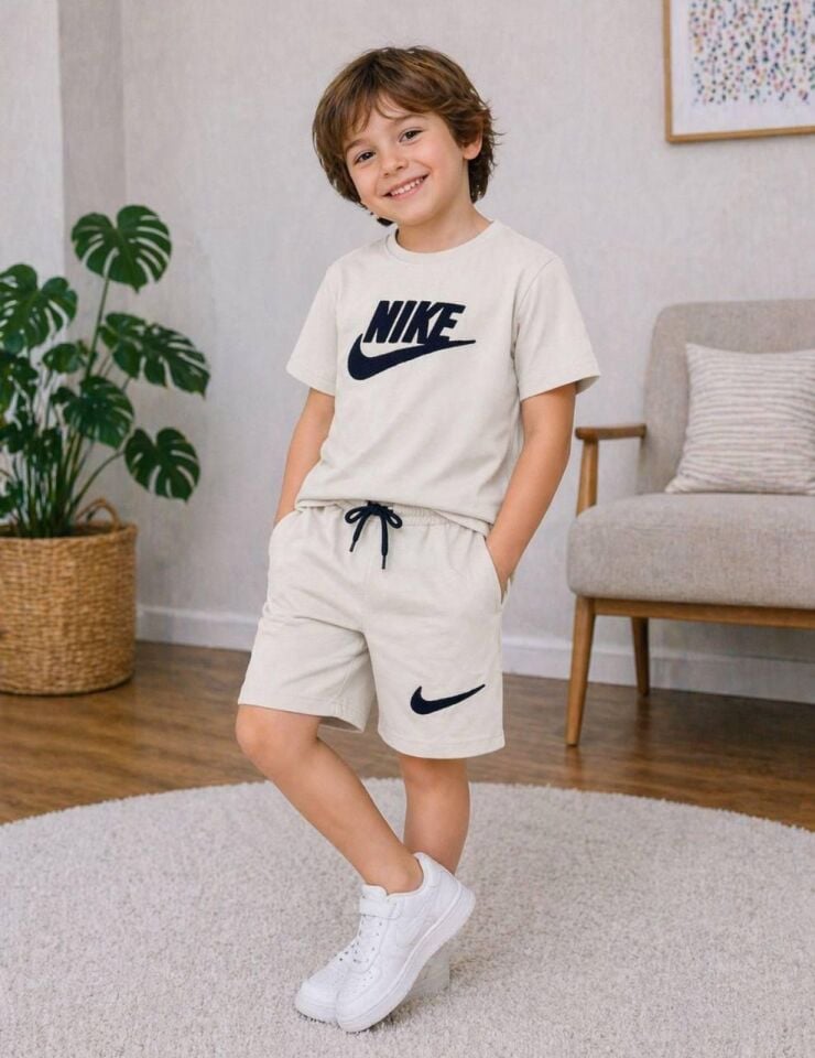 Mrk Şortlu Takım
