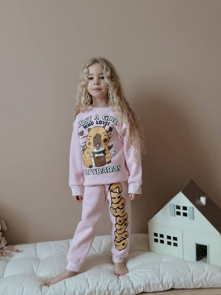 3 ip Şardonlu Capybara Takım