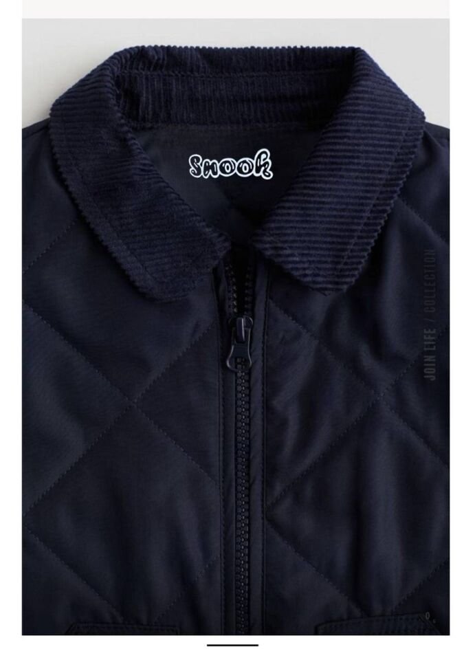 Kaputone Yakalı Mont