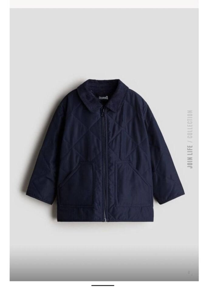 Kaputone Yakalı Mont