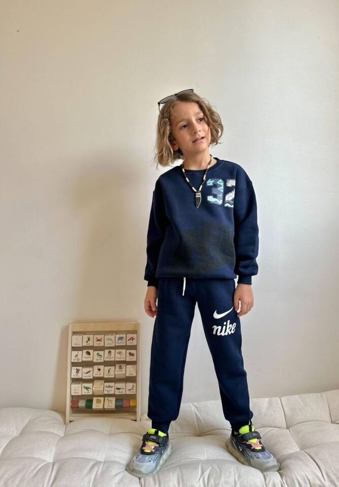 3 İp Şardonlu Nıke Takım