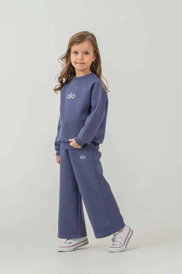 3 İplik Şardonlu Lacivert Takım