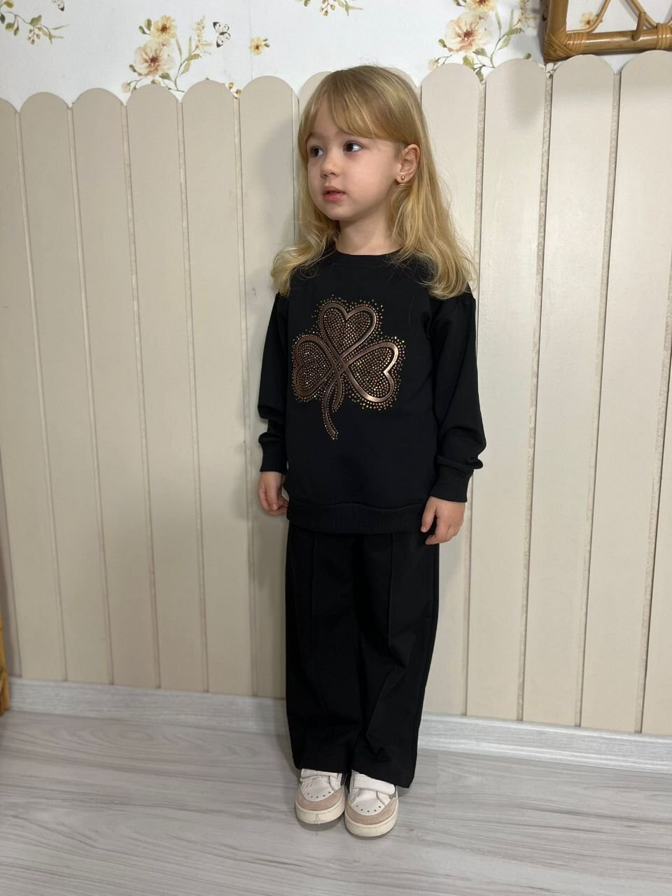 2 İplik Taşlı Çiçek Desenli Takım