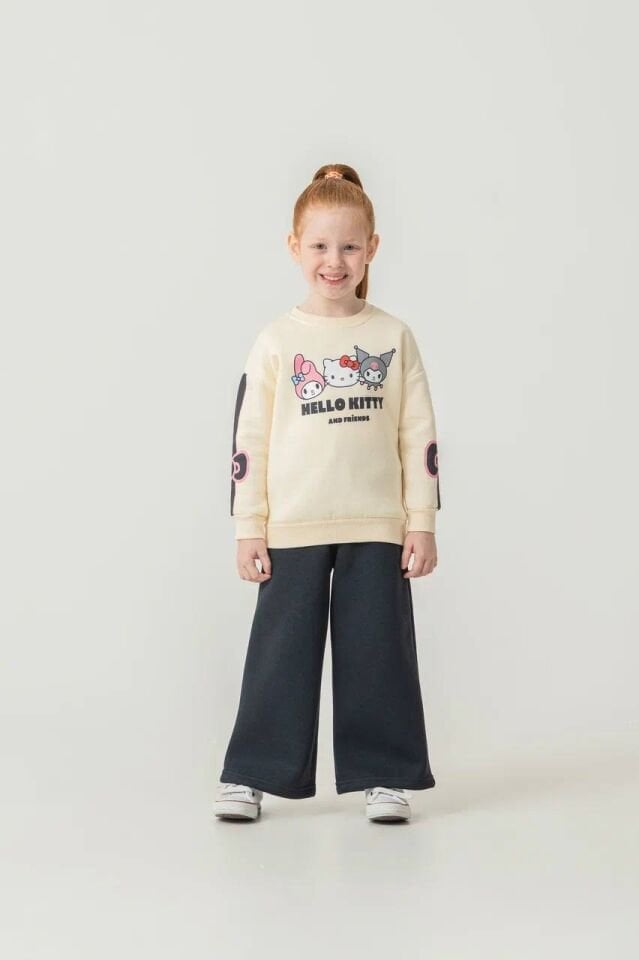 3 İplik Şardonlu Hello Kitty Takım