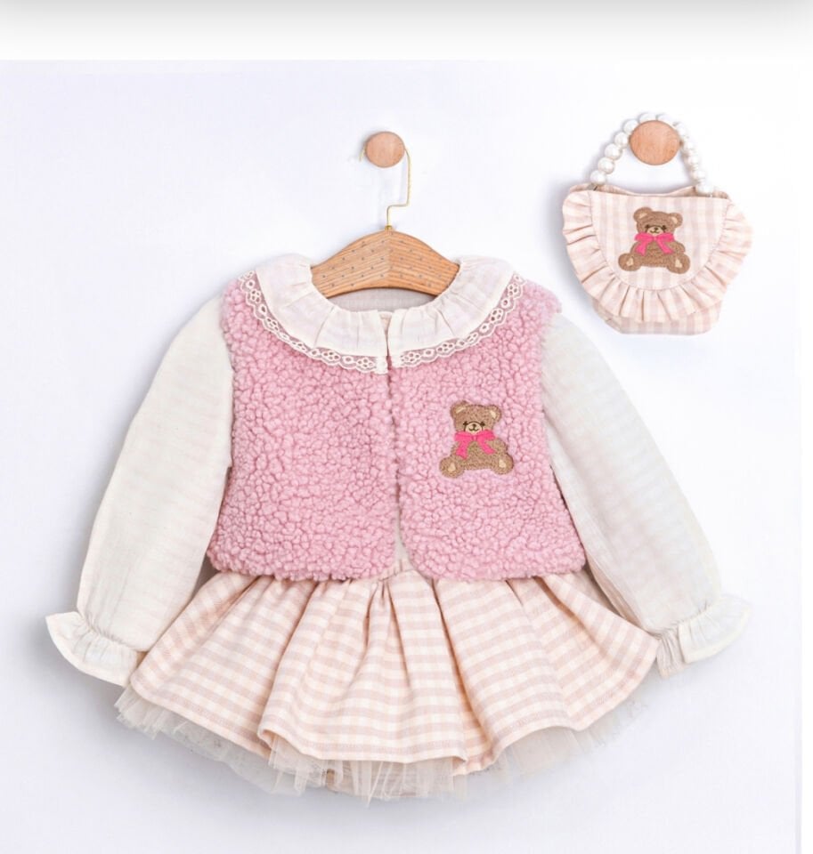 Yelekli 4’lü Kombin