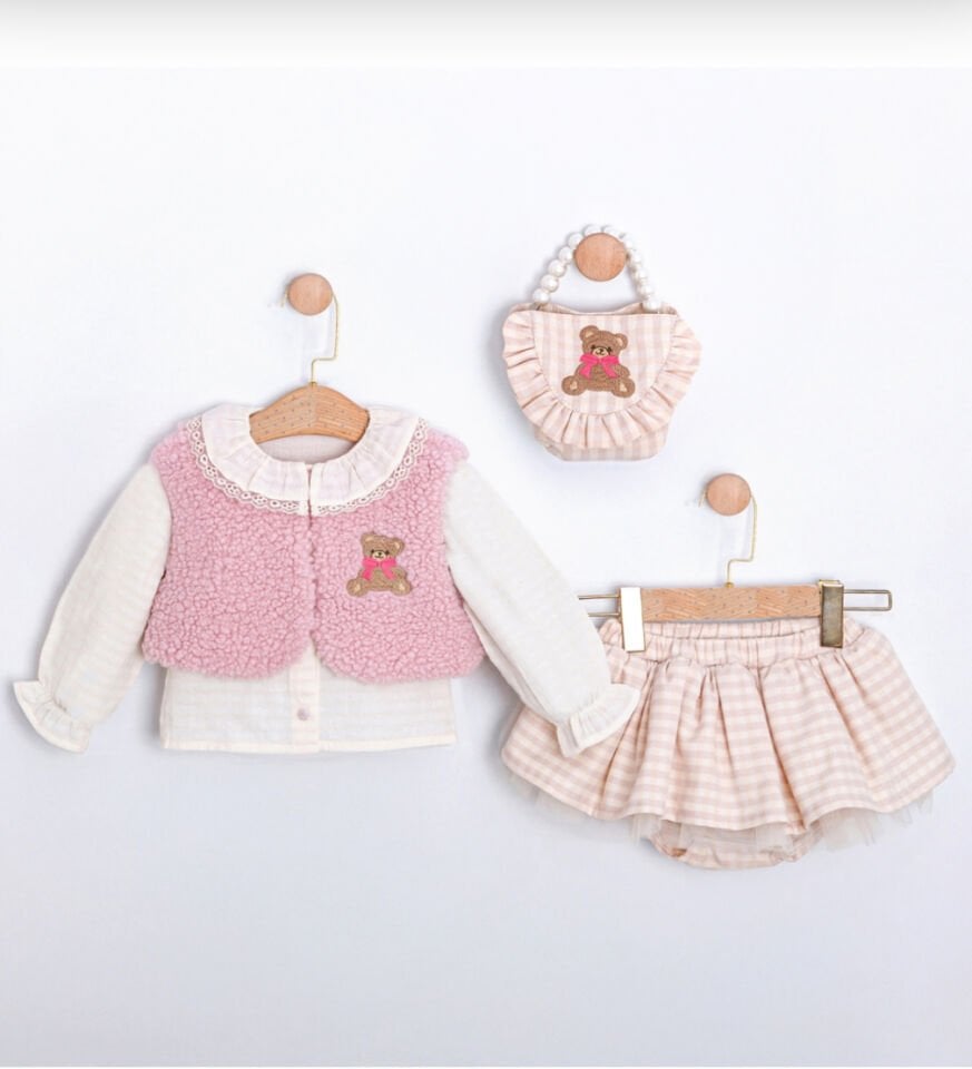 Yelekli 4’lü Kombin