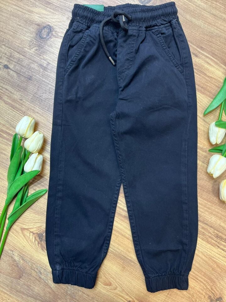 Gabardin Siyah Pantolon(Paçası Lastikli)