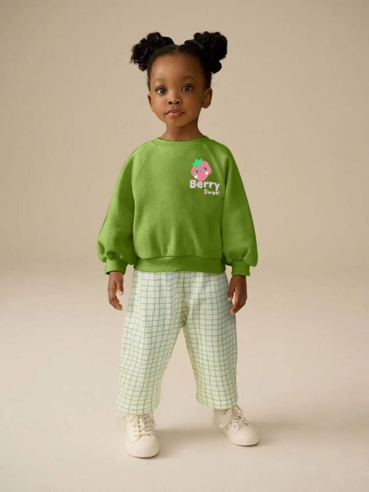 3 İplik Berry Sweet