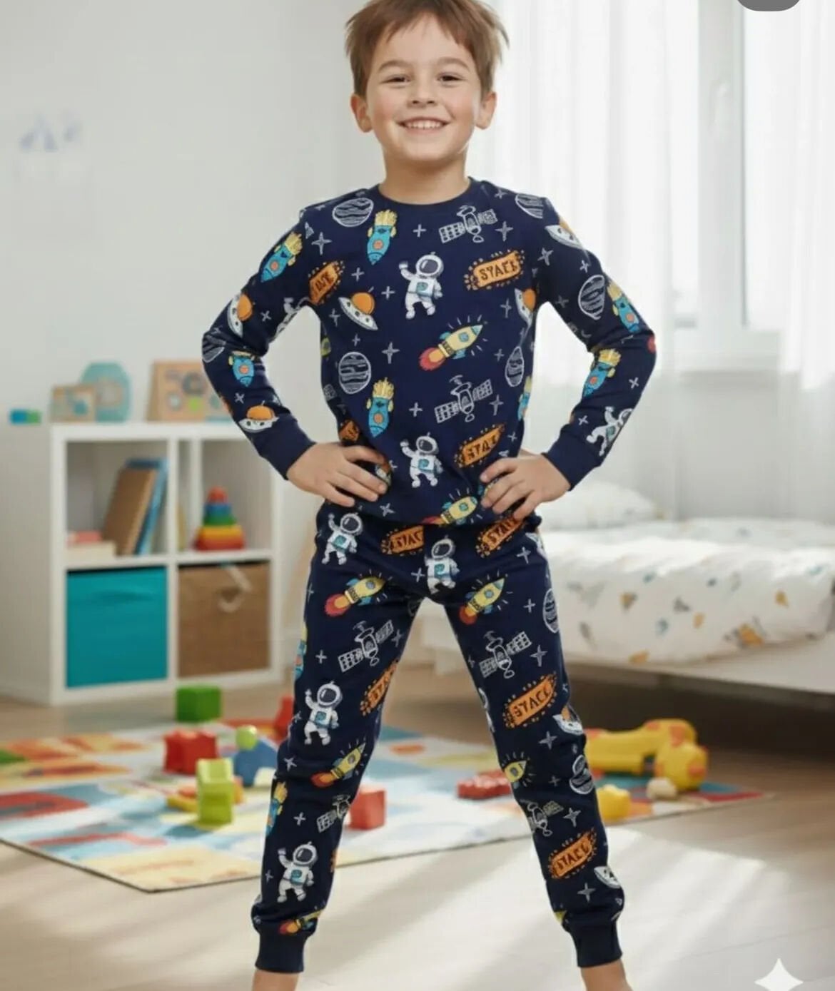 Desenli Pijama Takımı