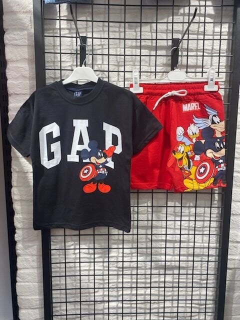 Gap şortlu takım