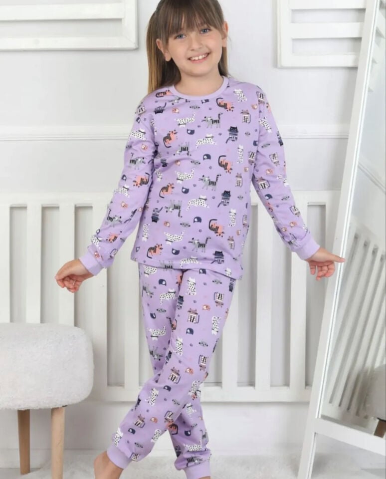 Desenli Pijama Takımı