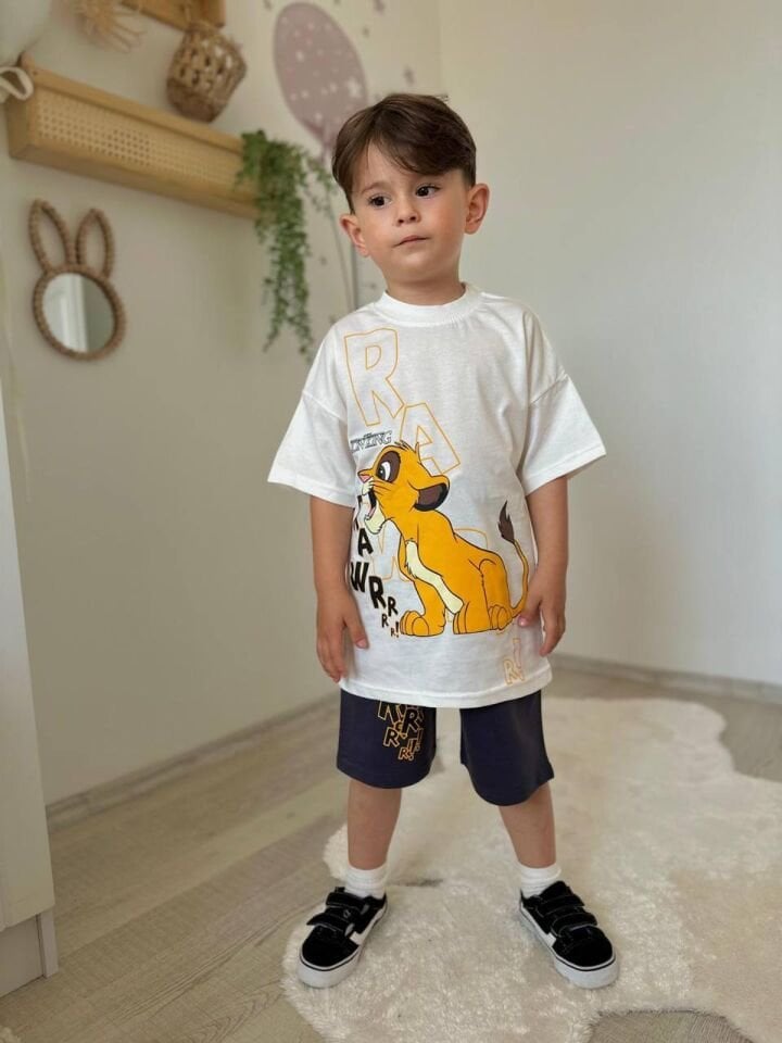 Lion king şortlu takım