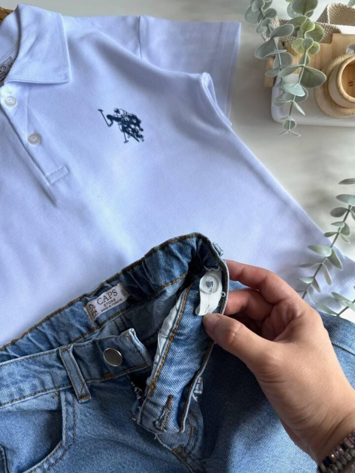 Polo Yaka Tişört(Kot Şort Dahil Değildir)