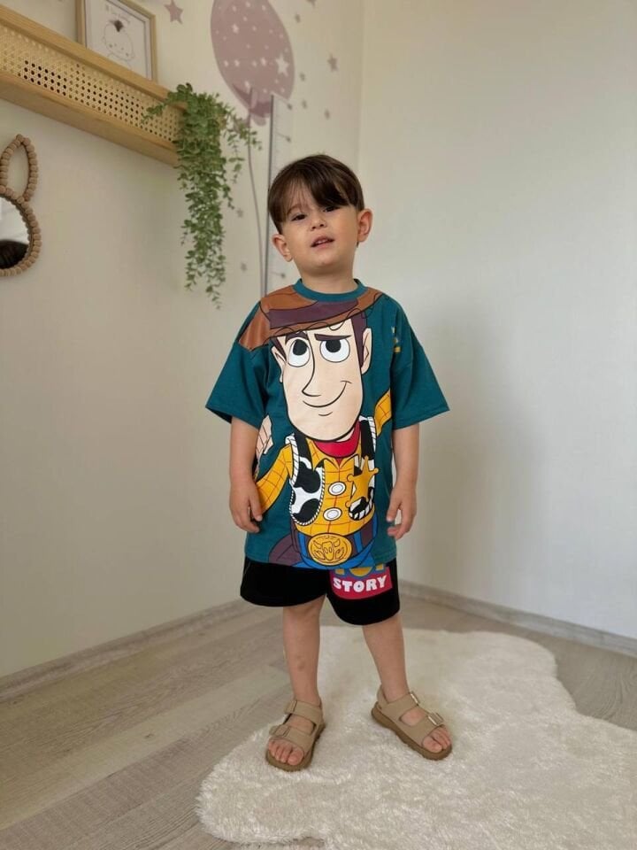 Şortlu takım