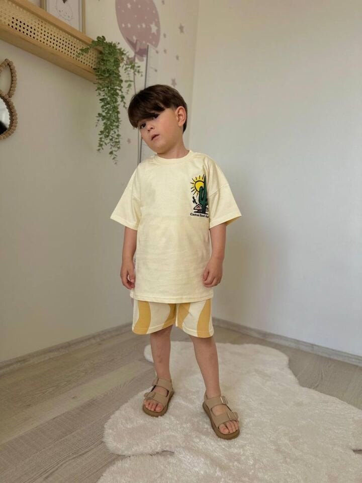 Şortlu takım