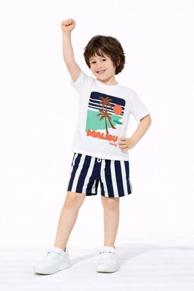 Malibu lacivert şortlu takım