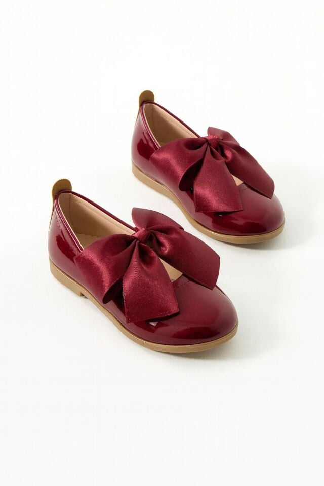 Kurdela Detayalı Ayakkabı