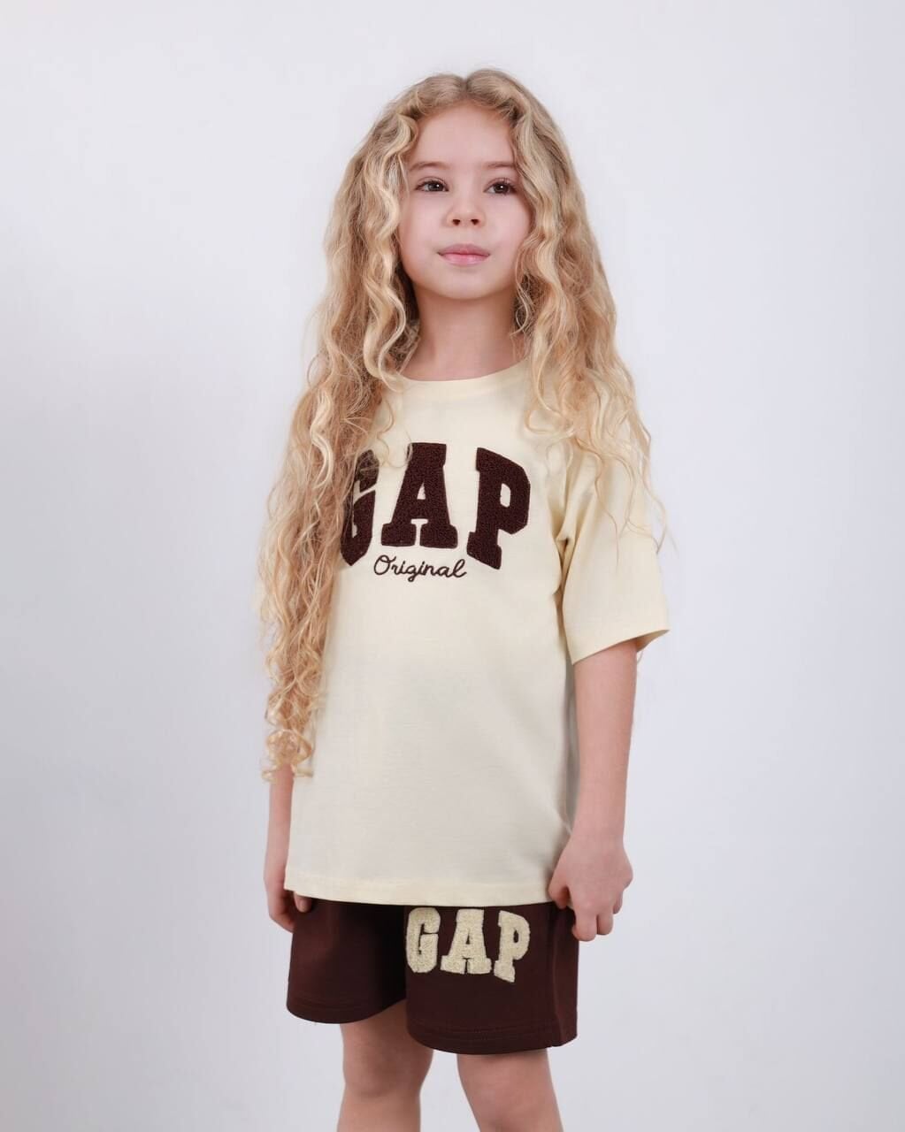 Süzene nakış şortlu takım