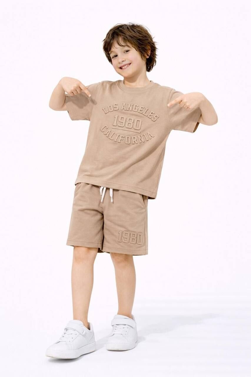 Kahve şortlu takım