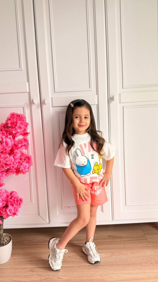 Miffy Şortlu Takım