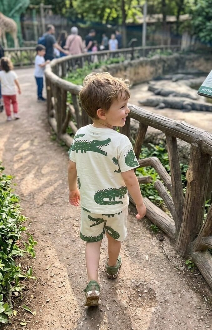 Timsahlı Şortlu Takım