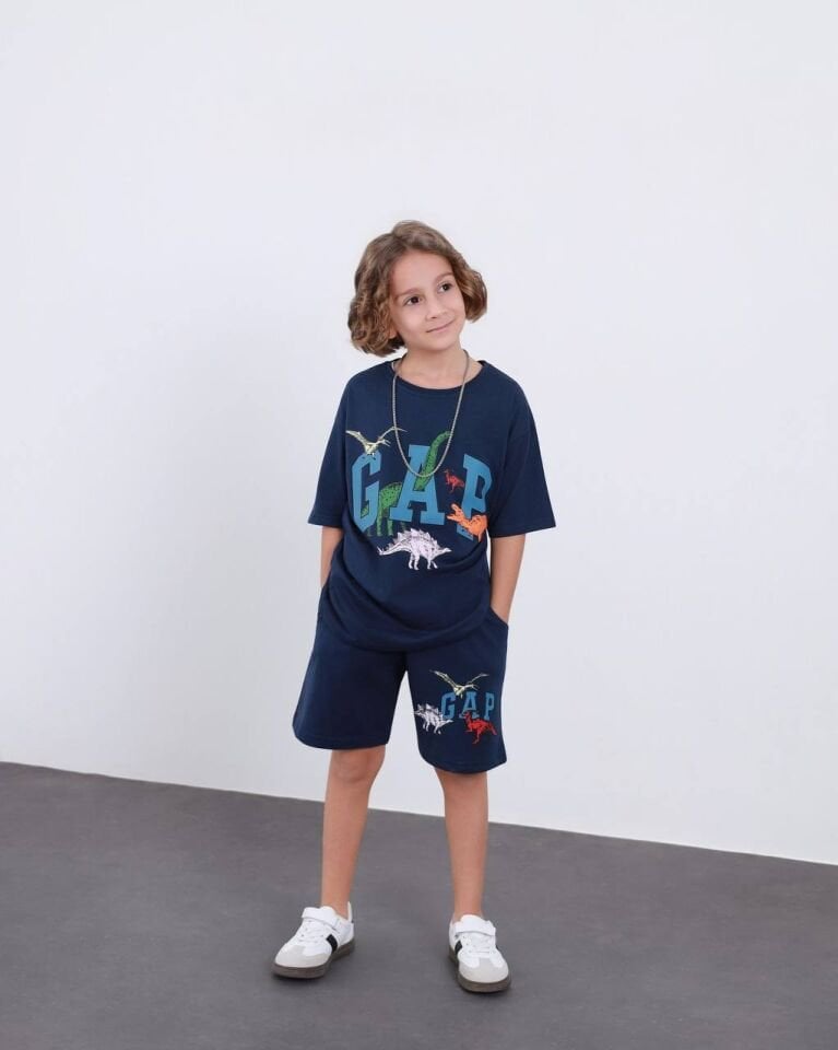 Dinazor baskılı lacivert takım