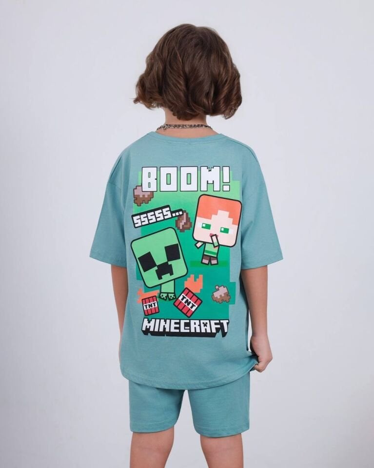 Minecraft şortlu takım