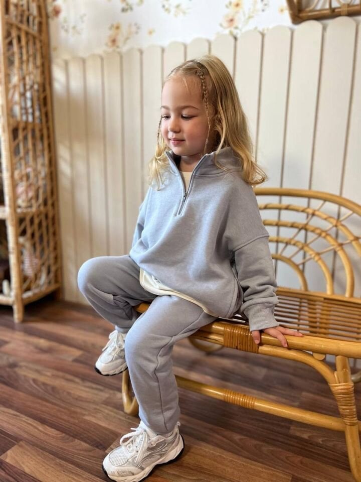 3 İp Fermuarlı Takım