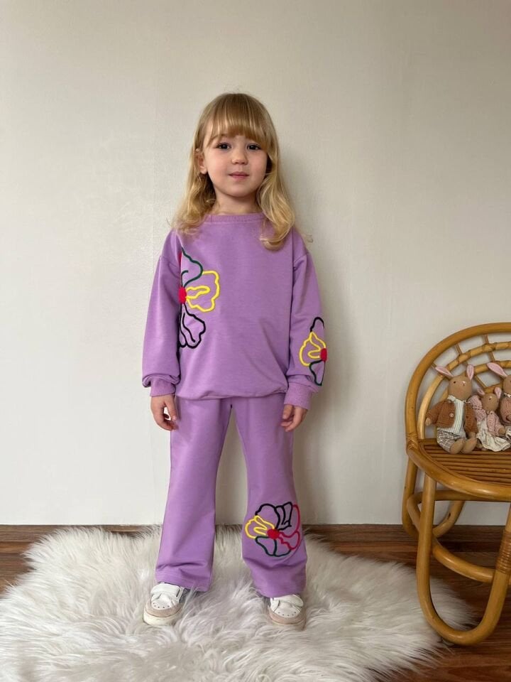 2 İplik Çiçek Desenli Takım